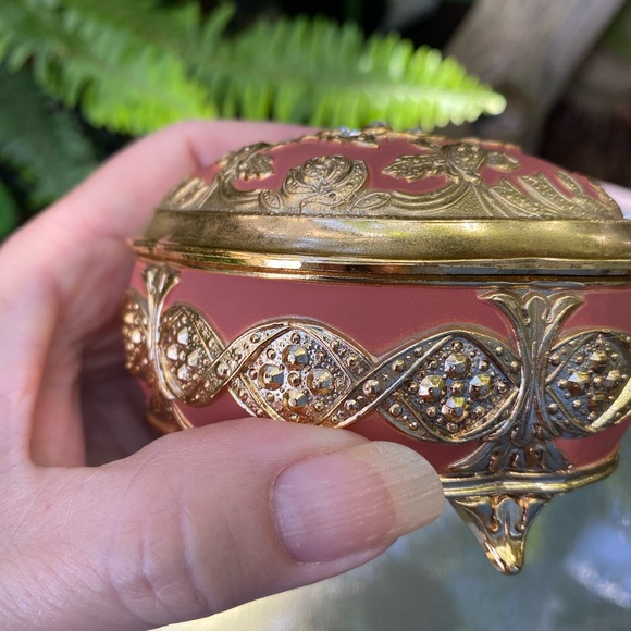 VTG Otaru Japanese Music Box Beautifully Detailed With Precious Rhinestones 💥 - Picture 9 of 9
